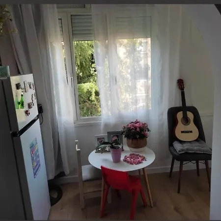 Loren's Place 티라나